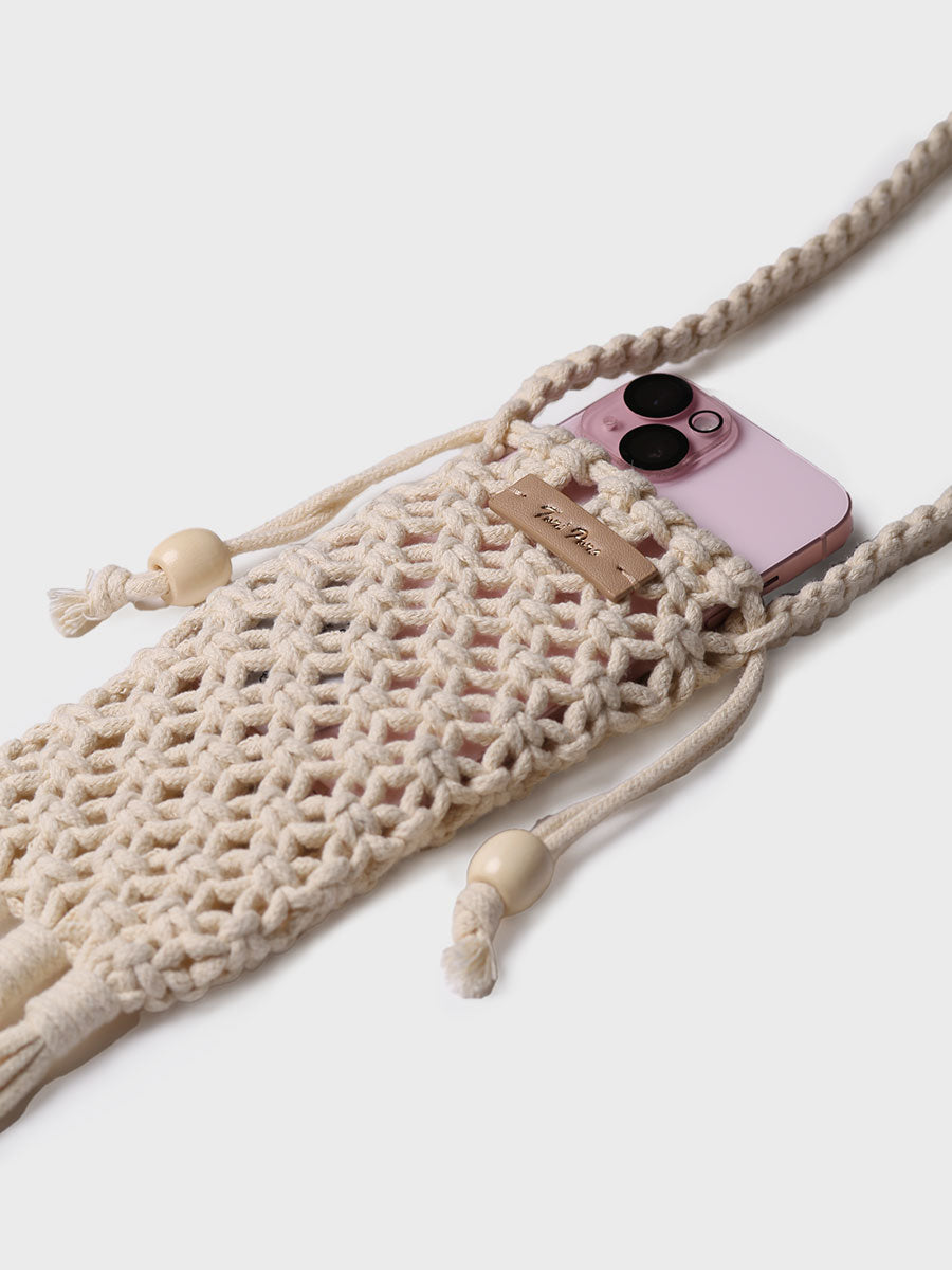 Crochet mobile phone bag with fringe and side closures | MAGALI