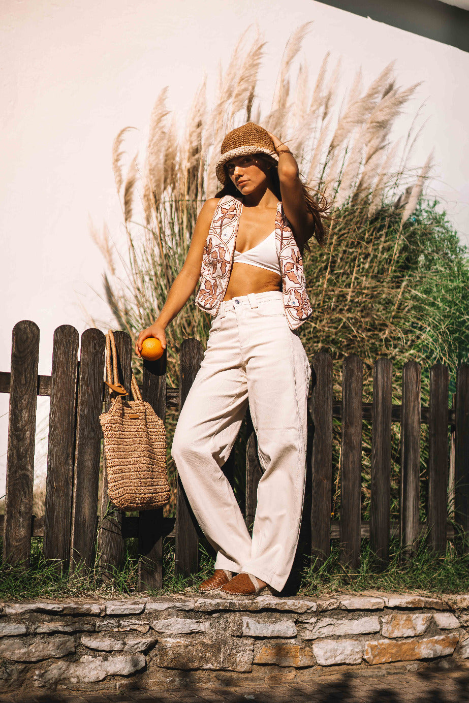 Women's closed espadrille in braided leather with wedge heel | SIRACUSA