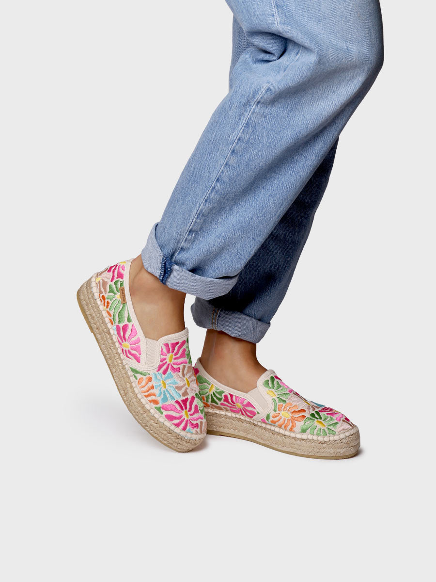 Multicoloured embroidered cotton closed espadrille - POLA