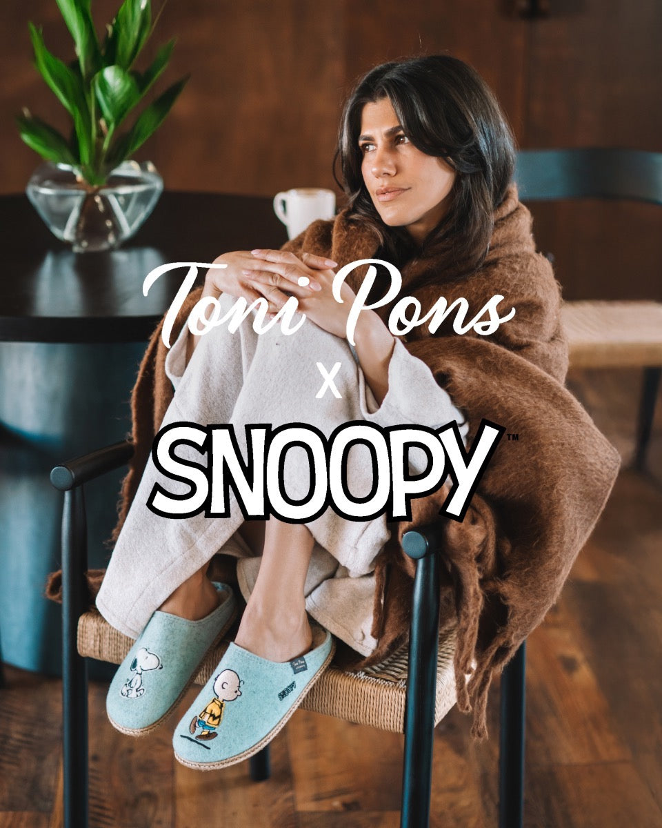 Snoopy - Snoopy Women's Felt Clog Slippers