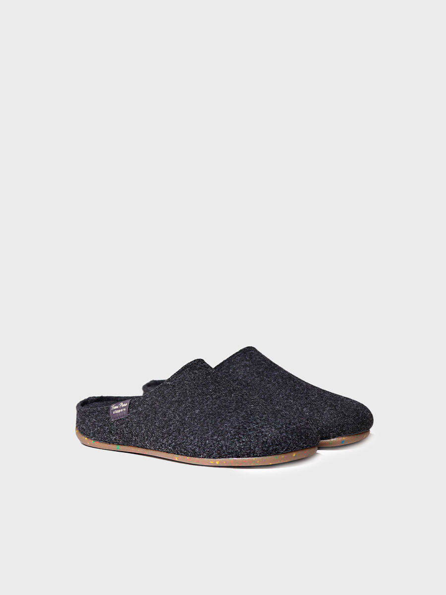 Women's clog-style slipper made from recycled felt in Black - MONA-FR-BLACK