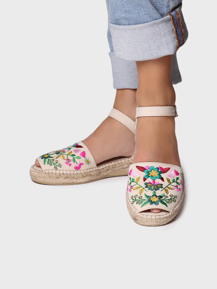 Women's flat sandal with MULTIcoloured embroidery - GARBET-FLORAL