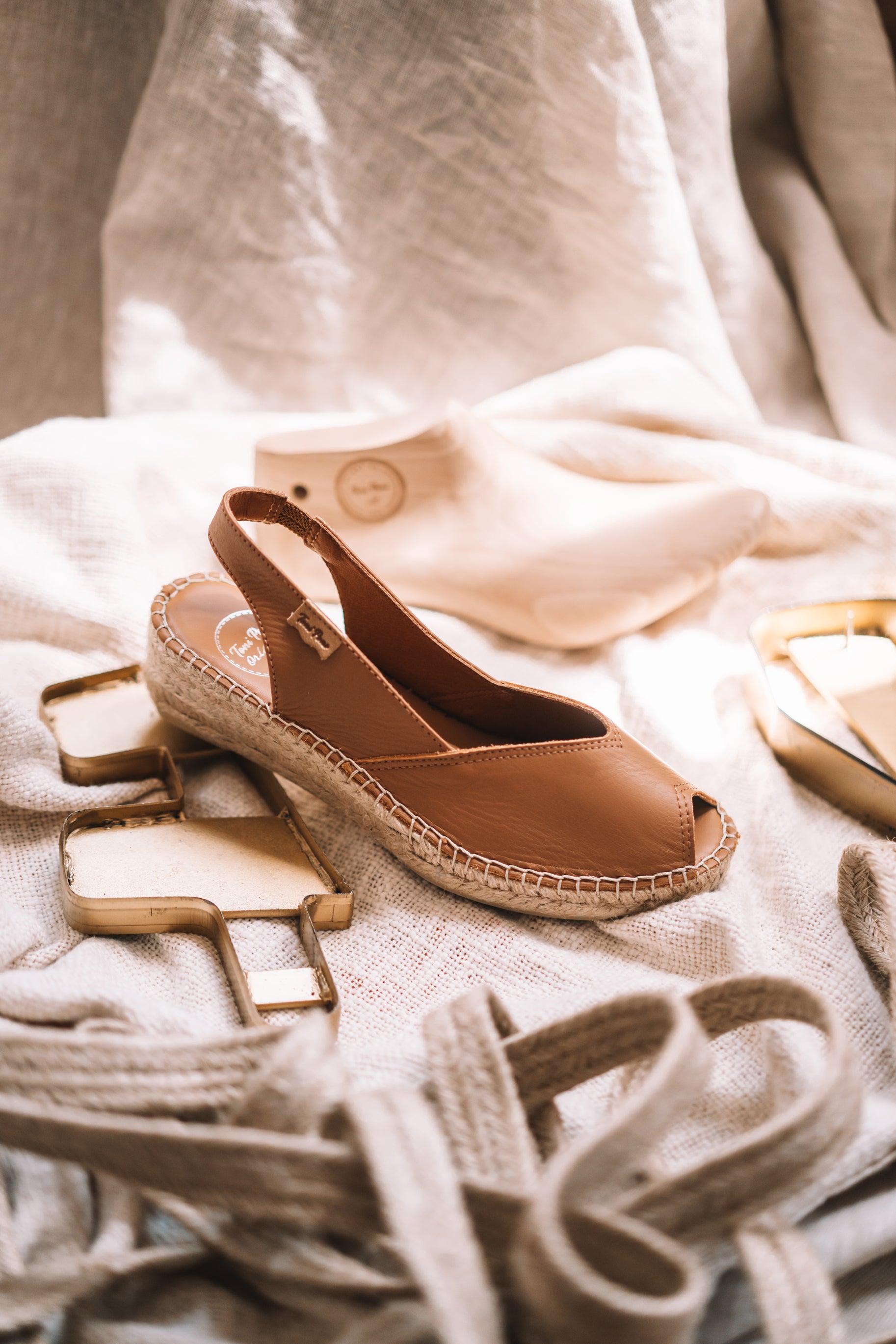 Wedge espadrilles in leather - BERNIA-P