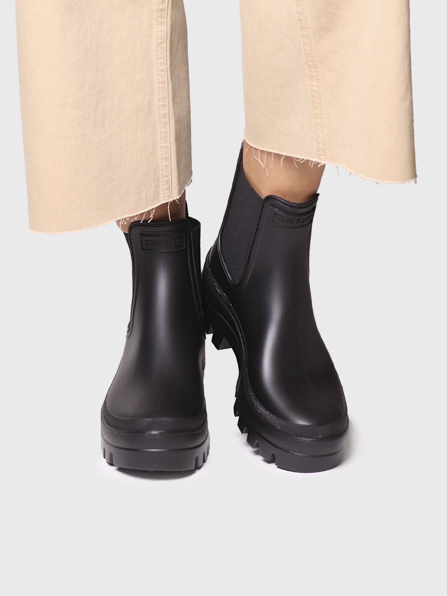 Women's Chelsea-style waterproof ankle boot - CARTER