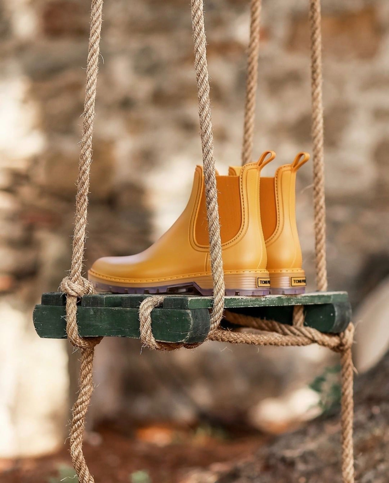 Women's chelsea-style waterproof ankle boot - CONEY