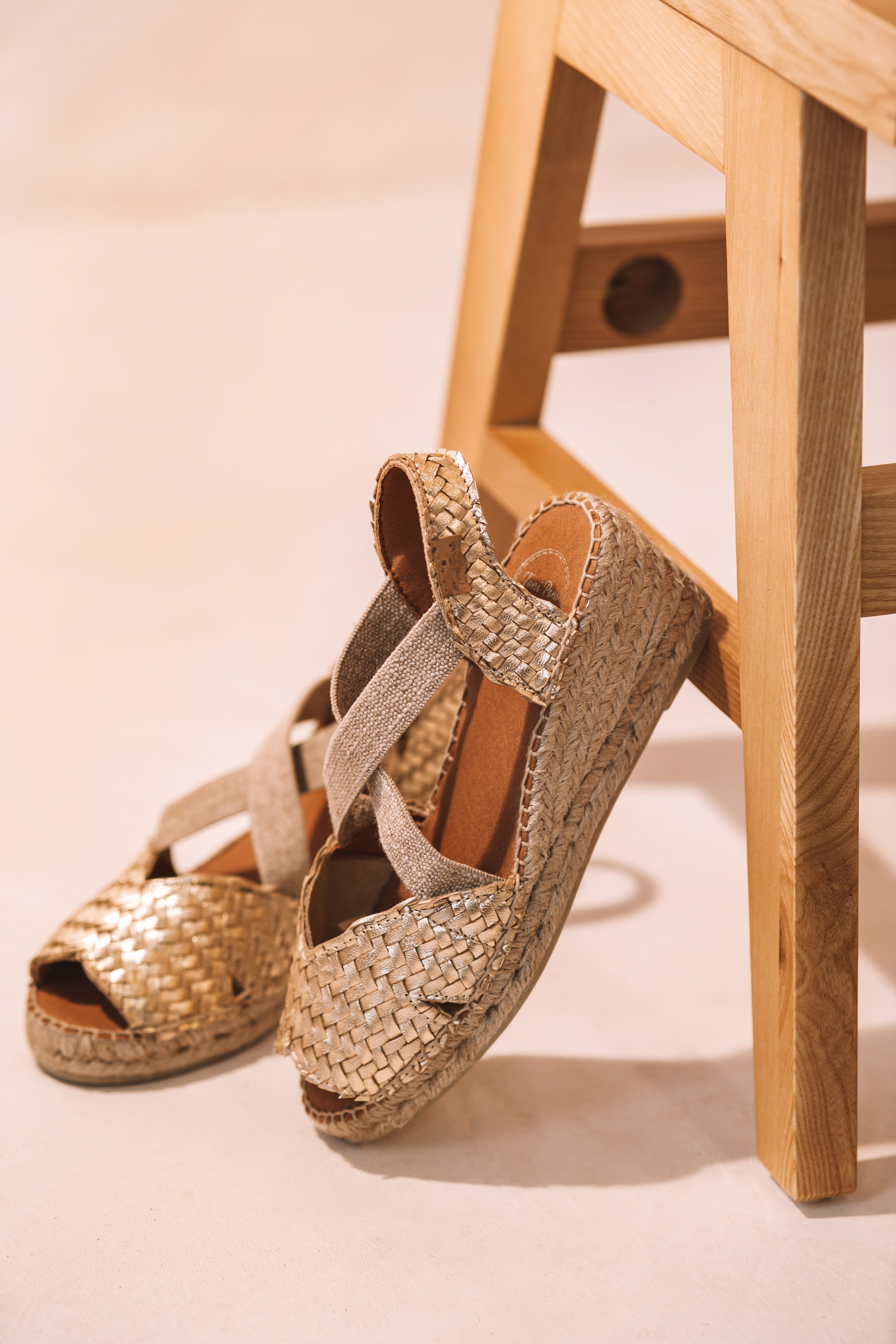 Women's open espadrille in braided leather with wedge heel | SALINA