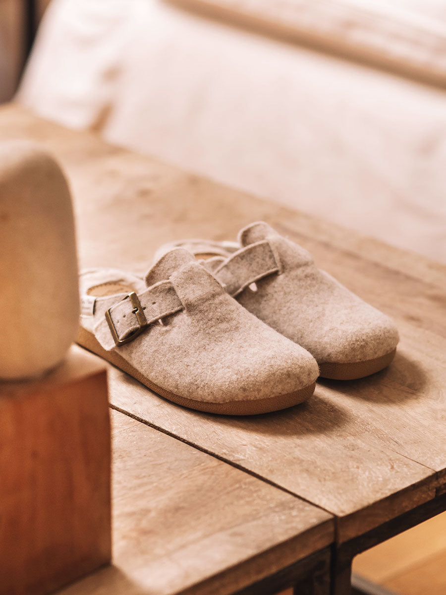 MIMA-FP - Women's clog-style slipper with buckle