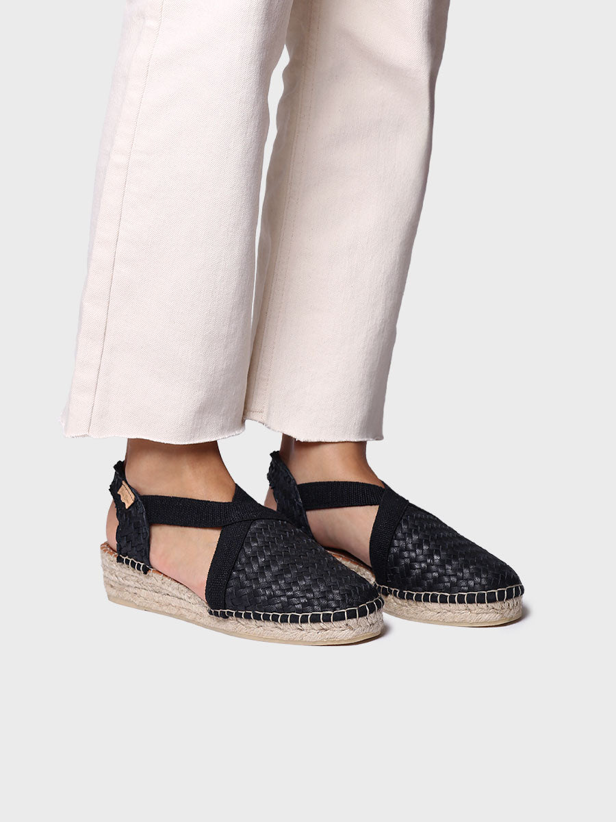 Women's closed espadrille in braided leather with wedge heel | SIRACUSA