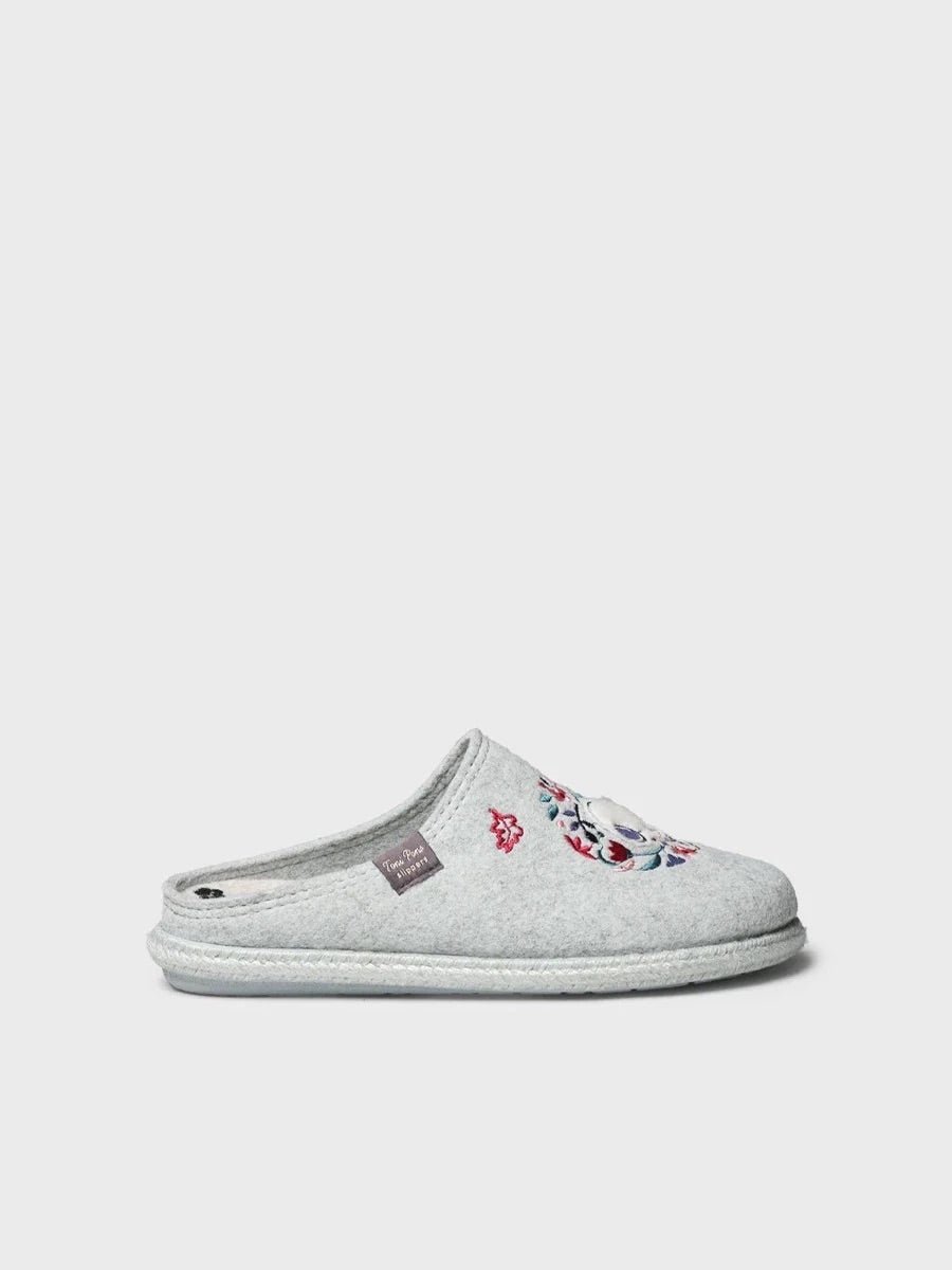 Snoopy women's felt clog-style slippers | SNOOPY