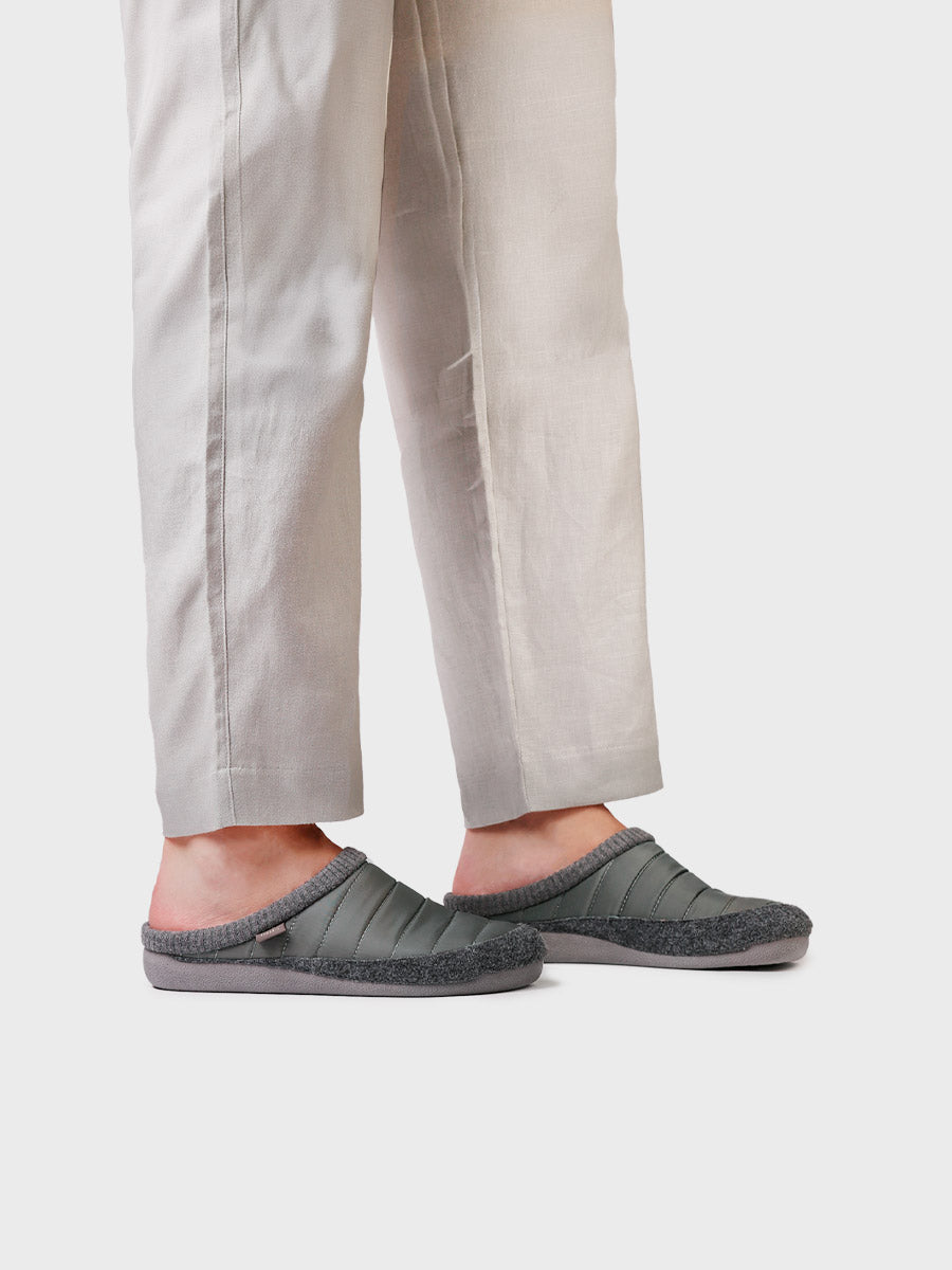 Men's slipper in a clog style, made of padded fabric and felt | NIX-TK