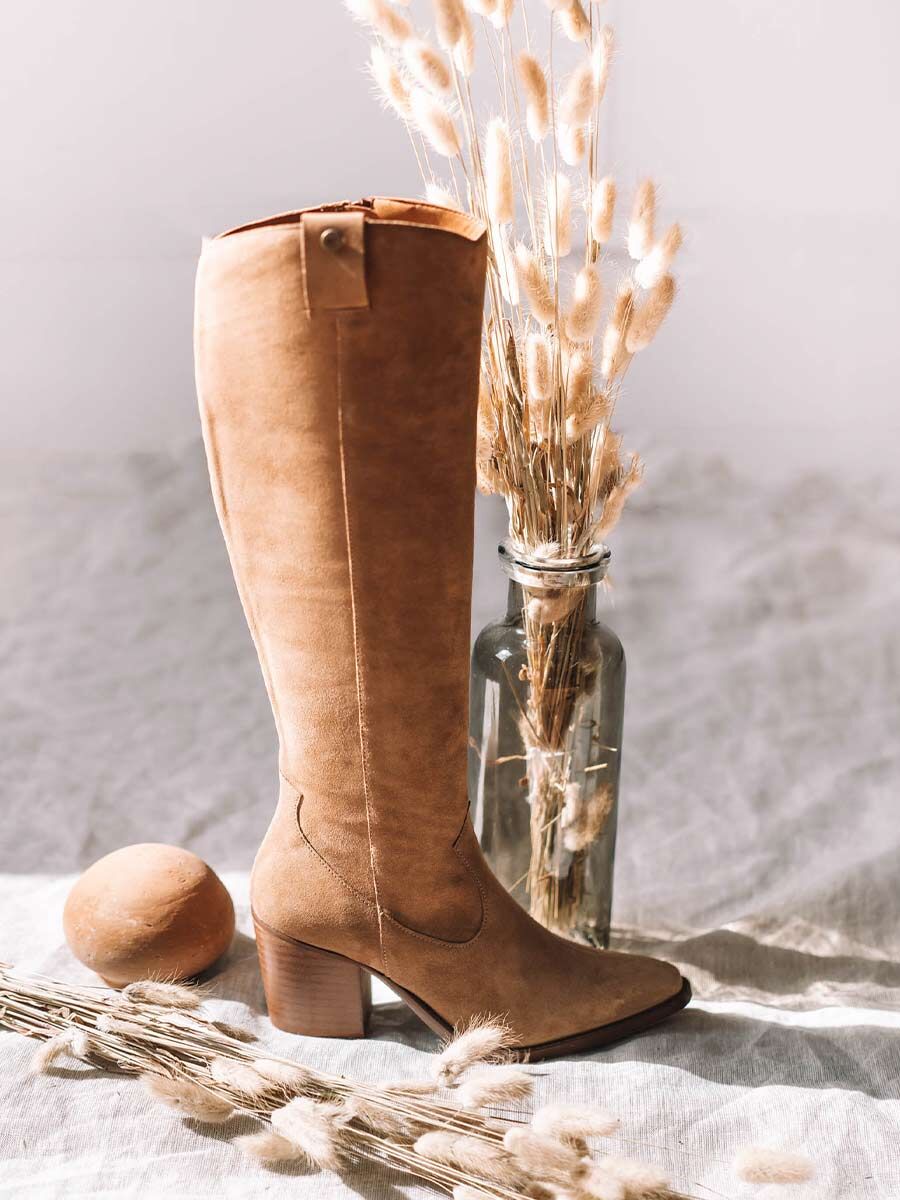 Women's High Boot in Suede in Coffee - LYNN-SY